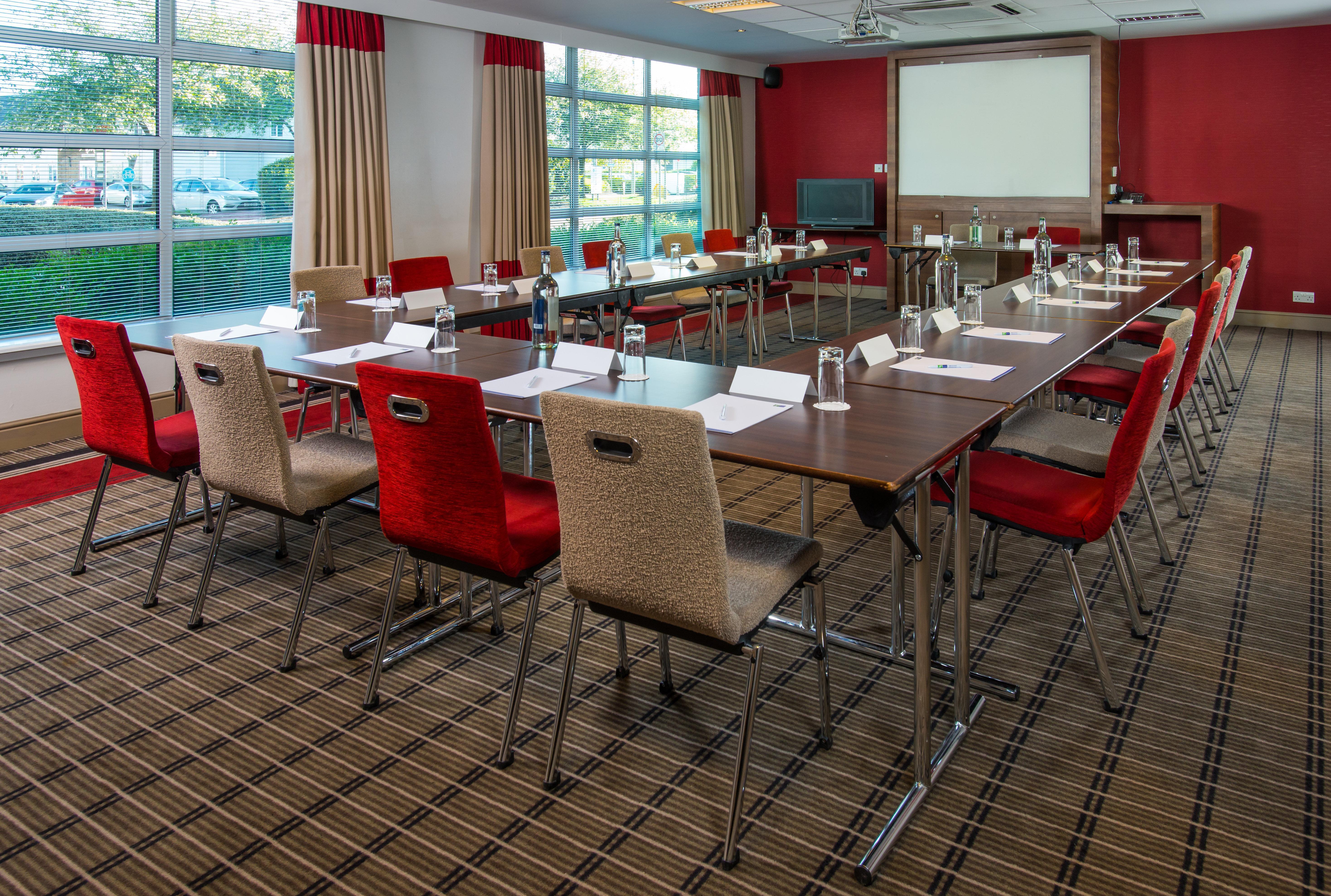 Holiday Inn Express - Glasgow Airport By Ihg Paisley Exterior photo