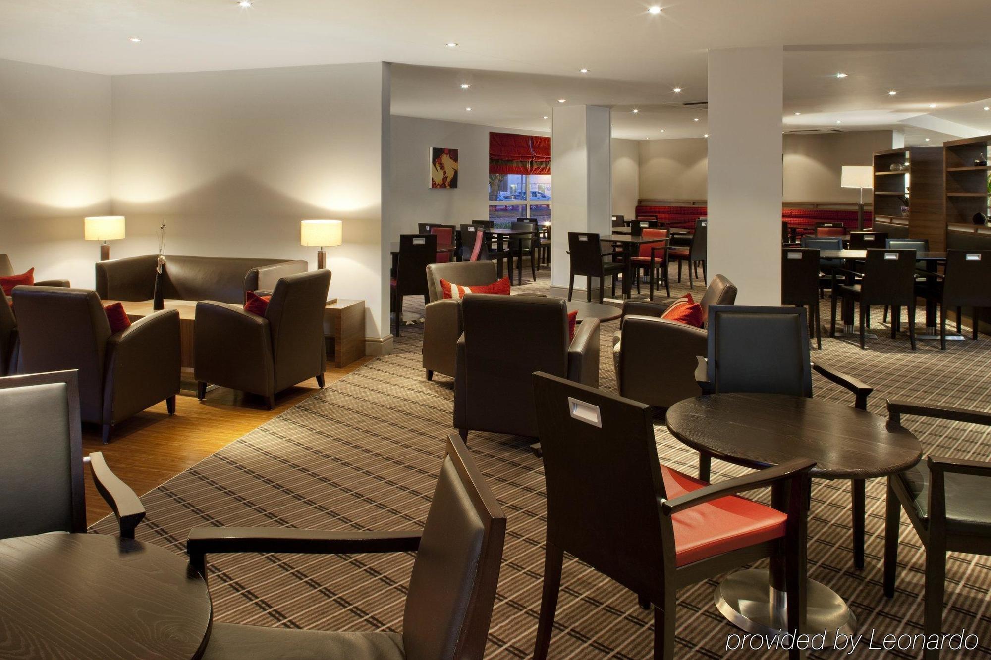 Holiday Inn Express - Glasgow Airport By Ihg Paisley Exterior photo
