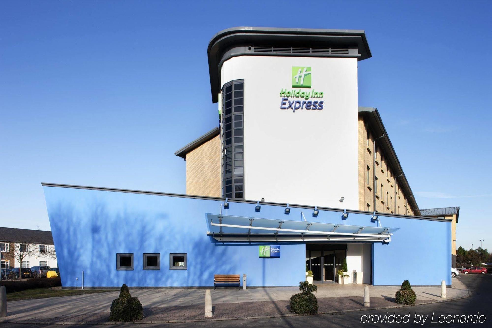 Holiday Inn Express - Glasgow Airport By Ihg Paisley Exterior photo