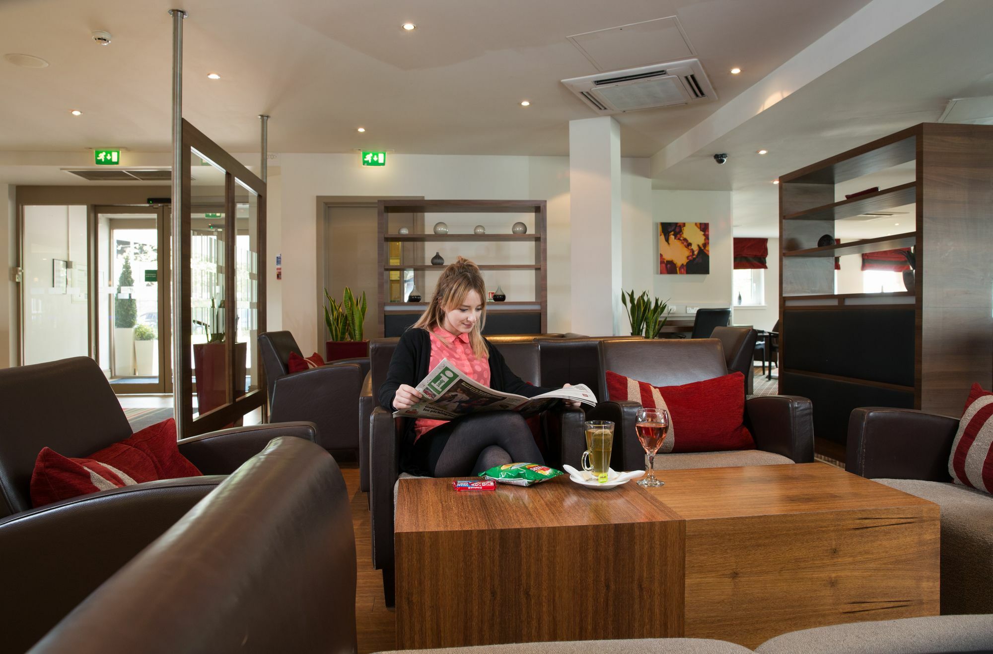Holiday Inn Express - Glasgow Airport By Ihg Paisley Exterior photo