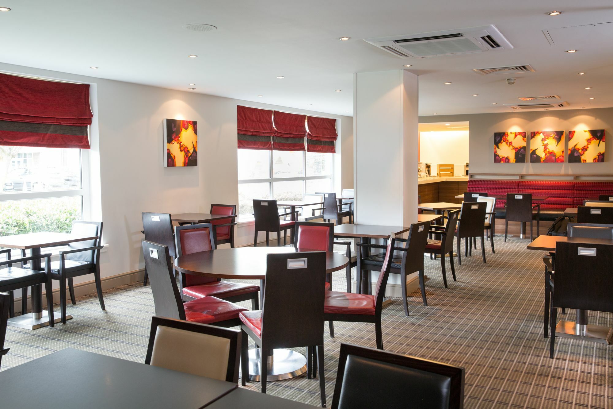 Holiday Inn Express - Glasgow Airport By Ihg Paisley Exterior photo