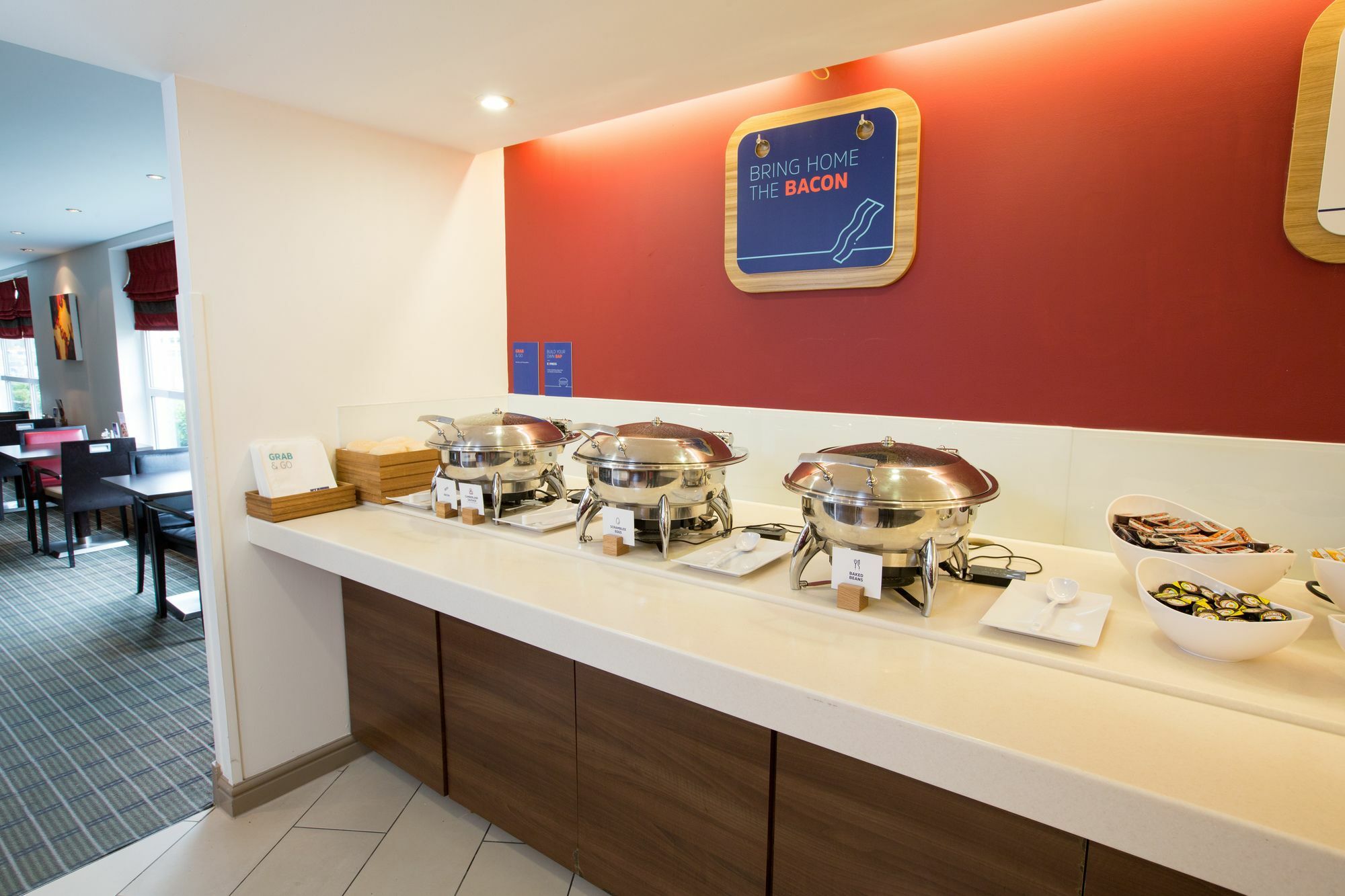 Holiday Inn Express - Glasgow Airport By Ihg Paisley Exterior photo